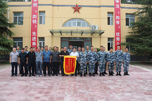 共建臨汾闊步行，軍民聯(lián)誼魚水情